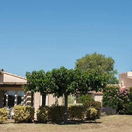 Готель Sowell Les Jardins Du Cap