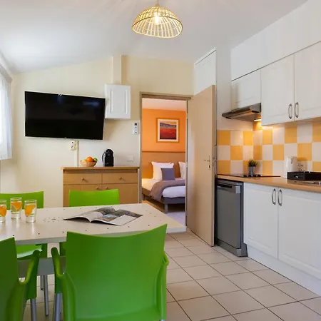 Sowell Les Jardins Du Cap Apartahotel 4*