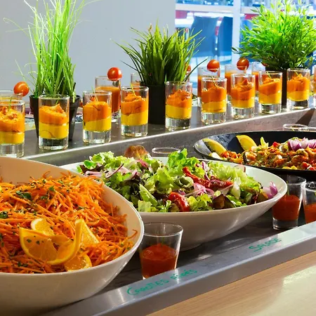 Sowell Les Jardins Du Cap 酒店