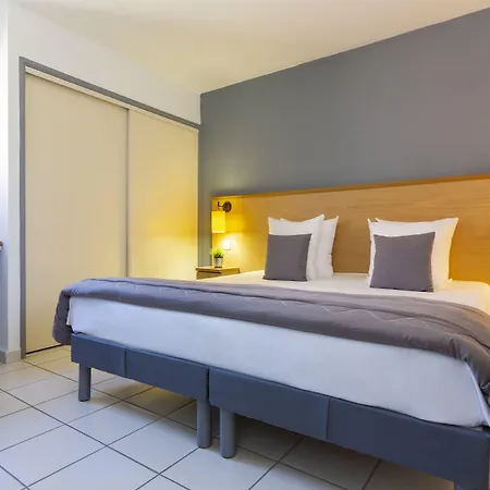 Sowell Les Jardins Du Cap 阿格德