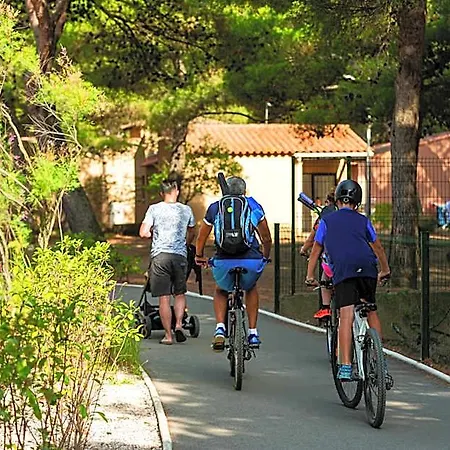 Sowell Les Jardins Du Cap 4*