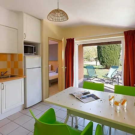 Appart hôtel Sowell Les Jardins Du Cap 4*