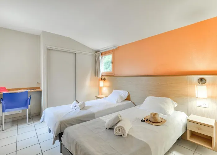 Sowell Les Jardins Du Cap 4*