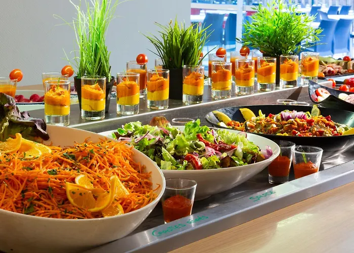 Sowell Les Jardins Du Cap 호텔