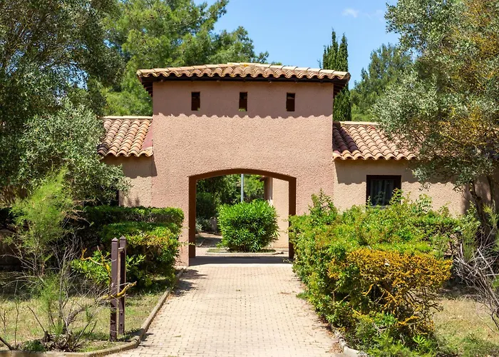 Hotel Sowell Les Jardins Du Cap 4*