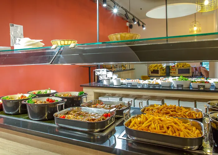 Sowell Les Jardins Du Cap 4* 아그