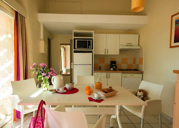 Sowell Les Jardins Du Cap